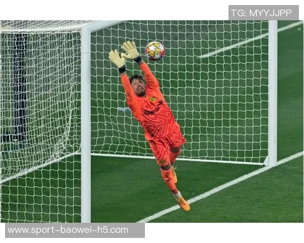 多特门将赛后回应仅一次射正质疑称此言不礼貌引发热议